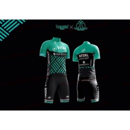 Vital Concept 2018 Radbekleidung Satz Trikot Kurzarm+Trägerhosen Sets Grün Vital Concept 2018 Radbekleidung Satz Trikot Kurzarm+Trägerhosen Sets Grün